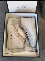 Chaussure Gucci montante taille 43, Neuf