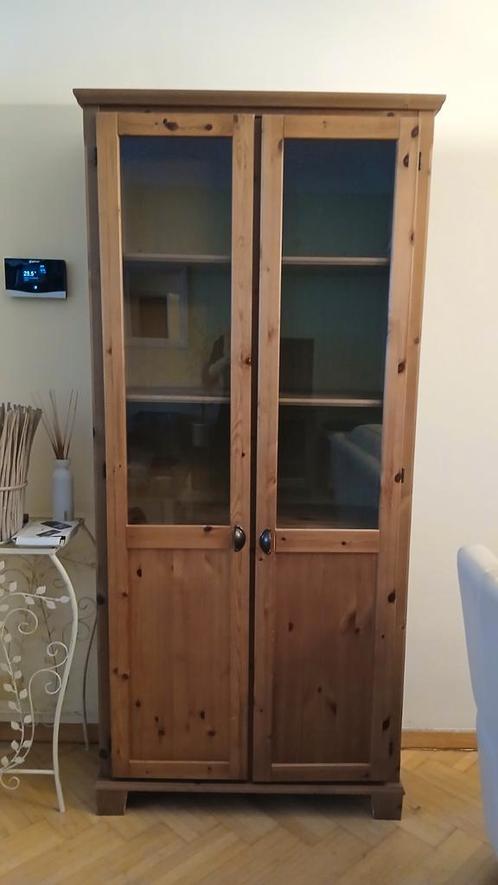 Markor Ikea vitrinekast met houten planken, Huis en Inrichting, Kasten | Vitrinekasten, Gebruikt, Met deur(en), Ophalen