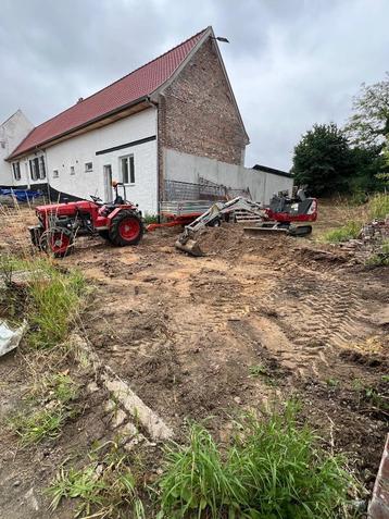 Tuinenleuckx minitractor werktuigen kraan & chauffeur tehuur beschikbaar voor biedingen
