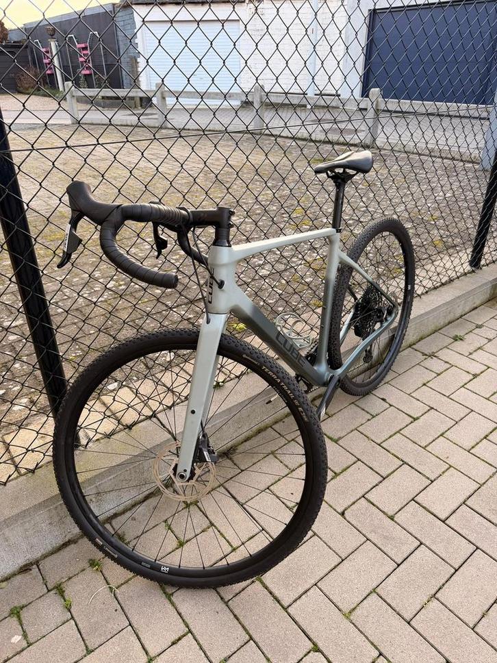 Vélo Gravel Cube Nuroad, Vélos & Vélomoteurs, Vélos | Vélos de course, Comme neuf, Carbone, Enlèvement