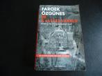Wingene Ruiselede  De kasteelmoord Gijselbrecht Saelens, Boeken, Faroek Ozgunes, Ophalen of Verzenden, 20e eeuw of later, Gelezen
