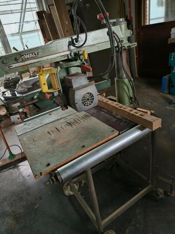 Dewalt multifunctionele zaag beschikbaar voor biedingen