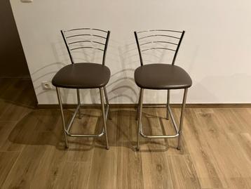Barkrukken beschikbaar voor biedingen