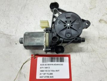 MOTOR RAAMMECHANIEK RECHTS VOOR Audi A3 Sportback (8YA) beschikbaar voor biedingen