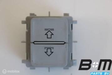 Schakelaar voor rolgordijn Skoda Karoq beschikbaar voor biedingen