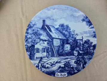 Borden in Delfts blauw beschikbaar voor biedingen