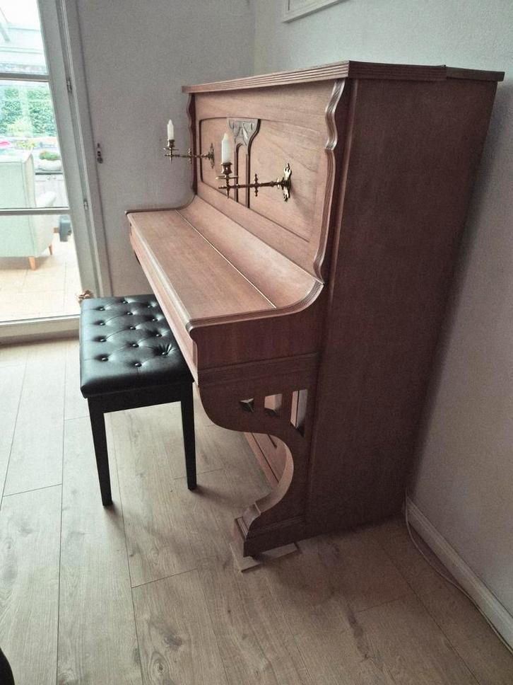 Supermooie piano van 100 jaar oud, Muziek en Instrumenten, Piano's, Piano, Ophalen