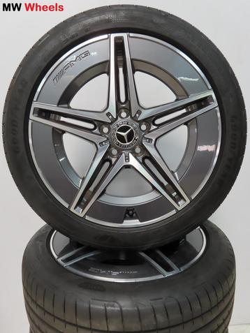 Mercedes C klasse W206 AMG 18 inch velgen met zomerbanden