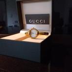 GUCCI 1400L VINTAGE, Handtassen en Accessoires, Horloges | Dames, Overige materialen, Polshorloge, Overige materialen, Zo goed als nieuw