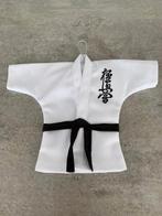 kyokushin karate mini gi (dubbel bedrukt) uniek kyokushinkai, Sports & Fitness, Enlèvement ou Envoi, Neuf, Karaté