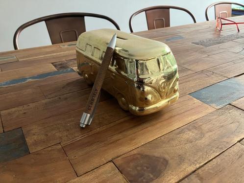 Leuke vw split-bus spaarpot in goud, Verzamelen, Spaarpotten, Gebruikt, Vervoermiddel, Ophalen of Verzenden