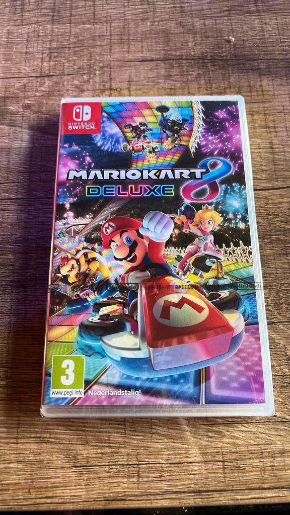 Mario Kart 8 Deluxe, Games en Spelcomputers, Games | Nintendo Switch, Racen en Vliegen, Vanaf 3 jaar, Online, Ophalen of Verzenden
