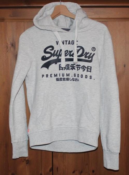 Lichtgrijze Superdry hoodie (maat S), Kleding | Dames, Truien en Vesten, Zo goed als nieuw, Maat 36 (S), Grijs, Ophalen of Verzenden