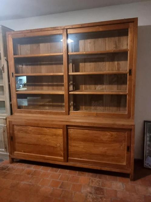 Très beau buffet/vitrine moderne, Maison & Meubles, Armoires | Buffets, Comme neuf, Enlèvement ou Envoi