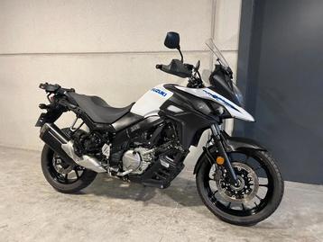 Suzuki DL650 V-strom met basic kit en topcasedrager beschikbaar voor biedingen