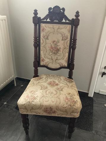antieke stoel 