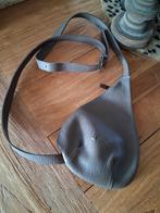 Nathan druppel taupe klein model, Handtassen en Accessoires, Ophalen of Verzenden