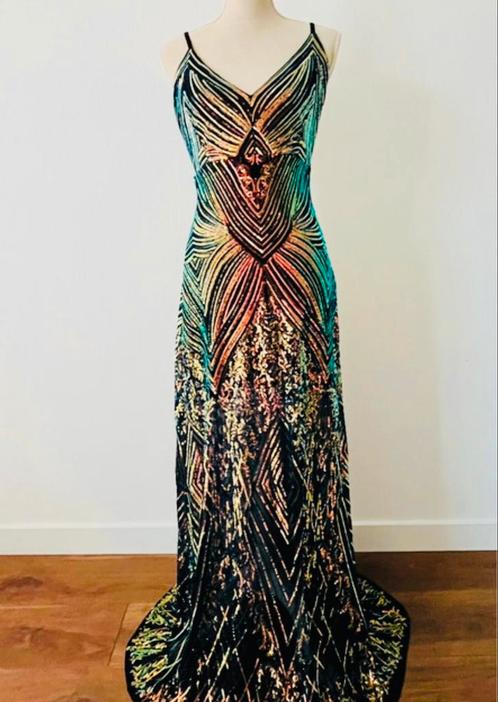Haute Couture NIEUW extralang avondkleed + sleep/pailletten, Kleding | Dames, Gelegenheidskleding, Nieuw, Galajurk, Maat 38/40 (M)