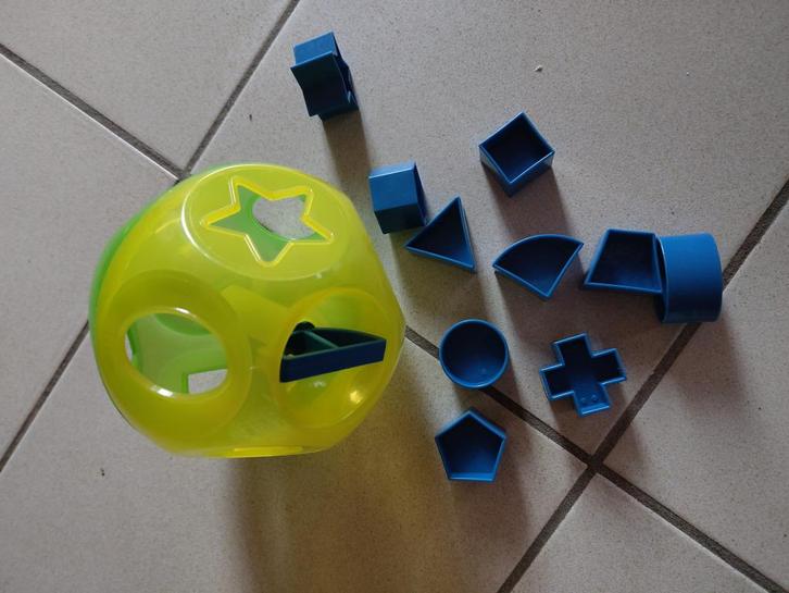 hollebol blokkenstoof Tupperware, Kinderen en Baby's, Speelgoed | Babyspeelgoed, Zo goed als nieuw, Ophalen of Verzenden