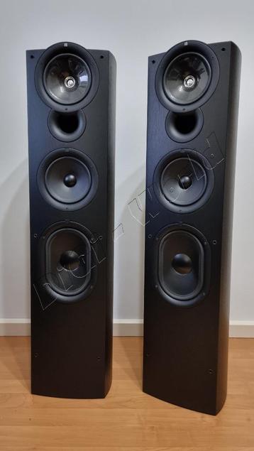 KEF Q11 in de elegante kleur Black ash (nieuw staat) beschikbaar voor biedingen