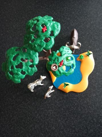 Playmobil Afrikaanse buffel met zebra beschikbaar voor biedingen