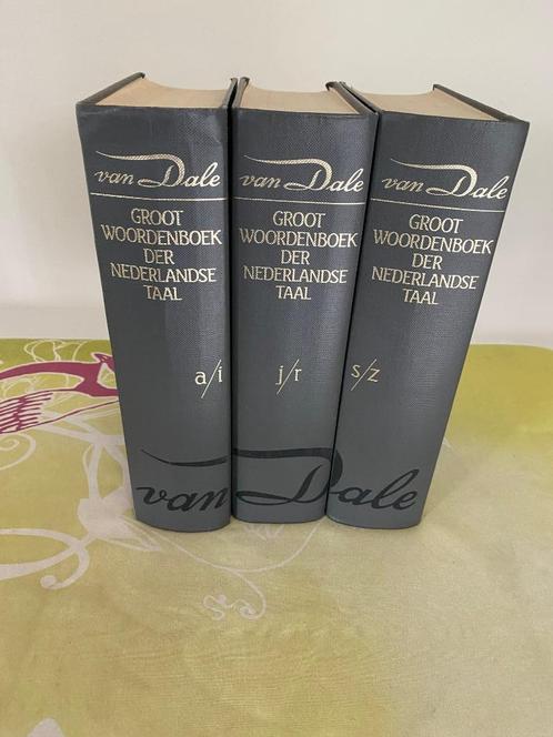Van Dale -  Groot Woordenboek der Nederlandse Taal, Livres, Dictionnaires, Utilisé, Néerlandais, Van Dale, Enlèvement
