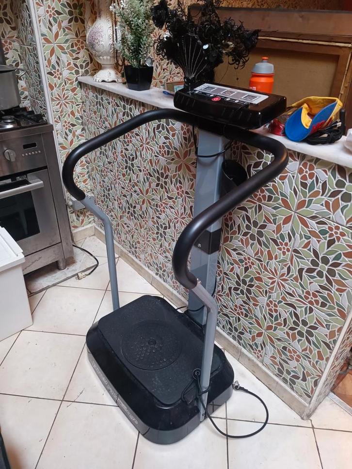 Zo goed als nieuwe Trilplaat – Groot Model – Amper Gebruikt, Sport en Fitness, Fitnessapparatuur, Zo goed als nieuw, Trilplaat