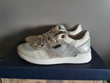 Nieuwe sneakers voor meisjes van Vingino maat 32 beschikbaar voor biedingen