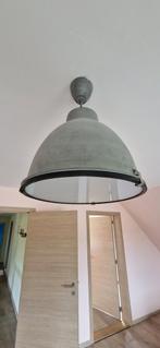 Plafondlamp grijs in perfecte staat, Huis en Inrichting, Lampen | Hanglampen, Zo goed als nieuw, Ophalen