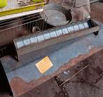 3 voederbakken kippen,duiven...