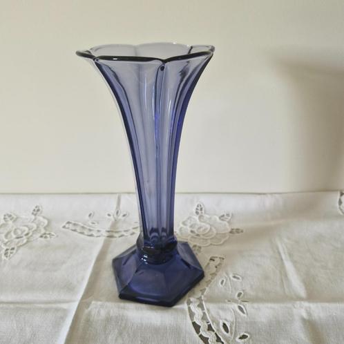 Val Saint Lambert - Vase Art Déco en verre violet, Antiquités & Art, Antiquités | Verre & Cristal, Enlèvement ou Envoi