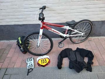 BMX free agent   junior    beschikbaar voor biedingen