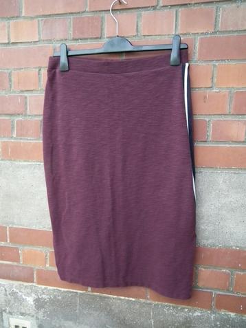 Rok met elastische taille voor dames (HEMA) Large. bordeaux beschikbaar voor biedingen