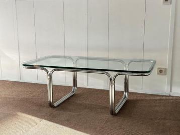 Vintage chroom coffeetable beschikbaar voor biedingen