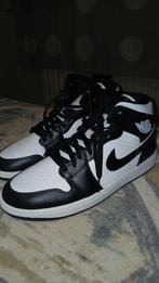 Air jordan 1 mid, Kleding | Heren, Schoenen, Ophalen of Verzenden, Zo goed als nieuw