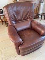 Comfortabele, cognacbruine fauteuil van echt leer, Huis en Inrichting, Fauteuils, Ophalen, Zo goed als nieuw, Leer