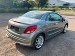 Peugeot 207 Cabrio 1.6i, bj2012, 100.000km, Airco, Leder, Auto's, Peugeot, Zwart, Cabriolet, 1600 cc, Beige