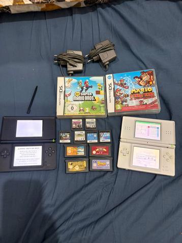 Nintendo DS Lite Bundle – 2 Consoles + 12 Games + 2 Chargers beschikbaar voor biedingen