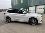 BMW X1 2.0iA sDrive20 | M-pakket | Head-up | Sensoren, Auto's, BMW, Achterwielaandrijving, 139 g/km, Zwart, 4 cilinders