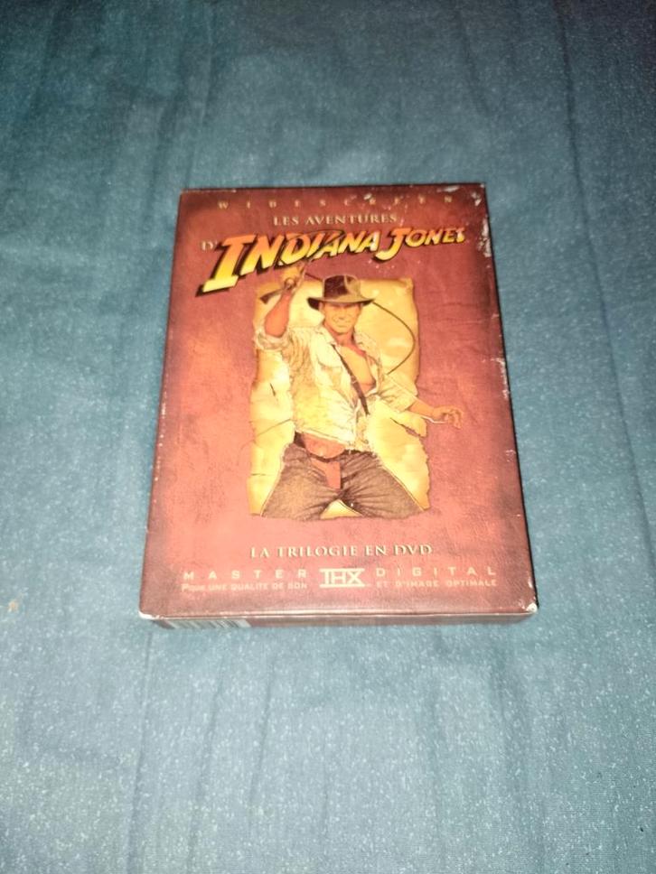 Te koop in een dvd-boxset de Indiana Jones-trilogie, Cd's en Dvd's, Dvd's | Actie, Zo goed als nieuw, Actie, Boxset, Vanaf 9 jaar