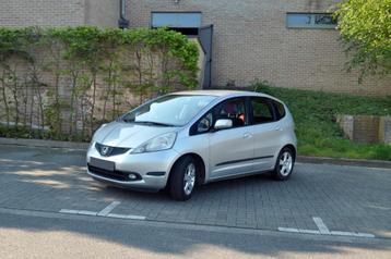 Honda Jazz 94.250km van 2011  airco 5-deurs gekeurd carpass, Auto's, Honda, Voorwielaandrijving, Euro 5, 1340 cc, Bedrijf