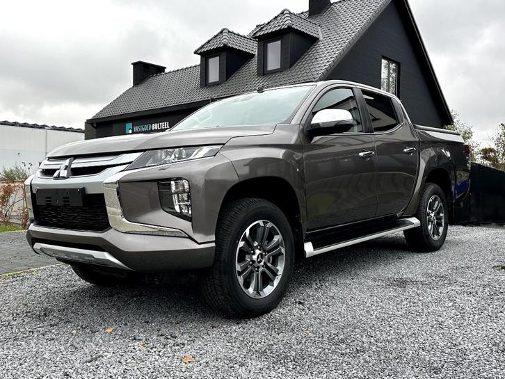 Mitsubishi L200 L200 Pick Up 4x4 *Man*Apple carpl*btw wagen*, Auto's, Mitsubishi, Bedrijf, Te koop, L200, 4x4, ABS, Achteruitrijcamera