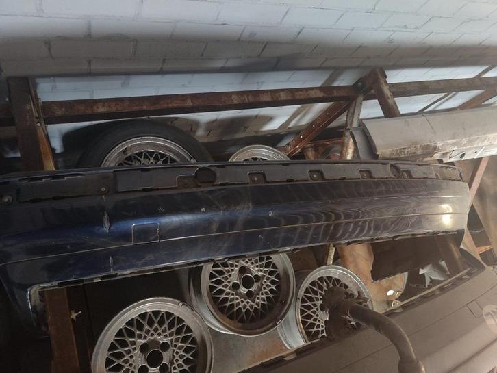 Achterbumper zwart BMW 3-serie E36, Auto-onderdelen, Carrosserie, Bumper, BMW, Achter, Gebruikt, Ophalen of Verzenden