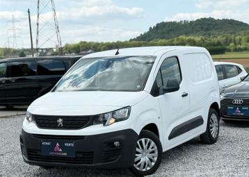 PEUGEOT PARTNER 1.6HDI - 3 PLACES - CARPLAY - CRUISE CONTROL beschikbaar voor biedingen