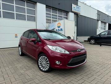 Ford Fiesta 1.4i 63.000Km *AUTOMAAT* Ond.Boek/ Gekeurd beschikbaar voor biedingen