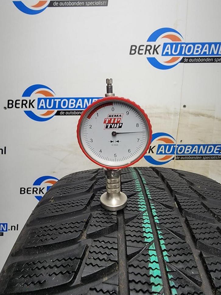 2x Bridgestone Blizzak LM001 245/40 R18 97V 245/40/18 245401, Auto-onderdelen, Banden en Velgen, Band(en), Winterbanden, 18 inch