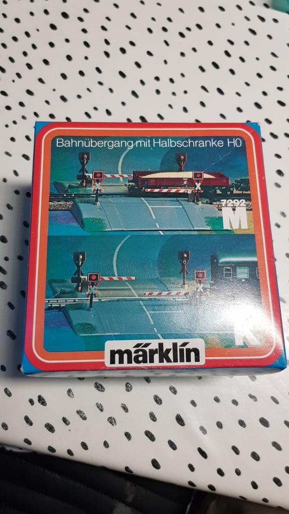 Spoorwegovergang marklin, Hobby en Vrije tijd, Modeltreinen | H0, Gebruikt, Rails, Ophalen