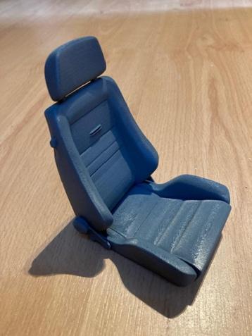 RC 1/10 recaro autostoel beschikbaar voor biedingen