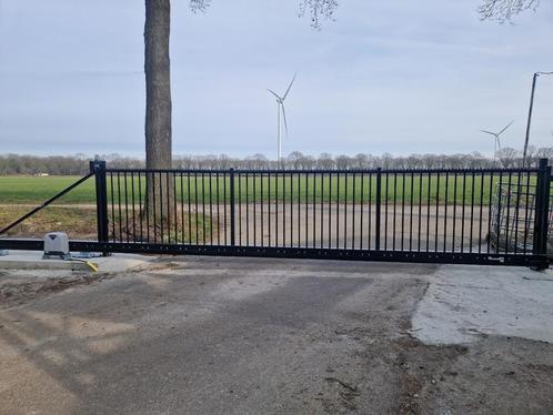 Vrijdragende spijlen schuifpoort of draaipoort ook automatis, Tuin en Terras, Tuinpoorten, Nieuw, Schuifpoort, IJzer, Ophalen