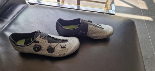 Fizik vento stabilita carbon 44, Fietsen en Brommers, Fietsaccessoires | Fietskleding, Zo goed als nieuw, Heren, Schoenen, Overige maten